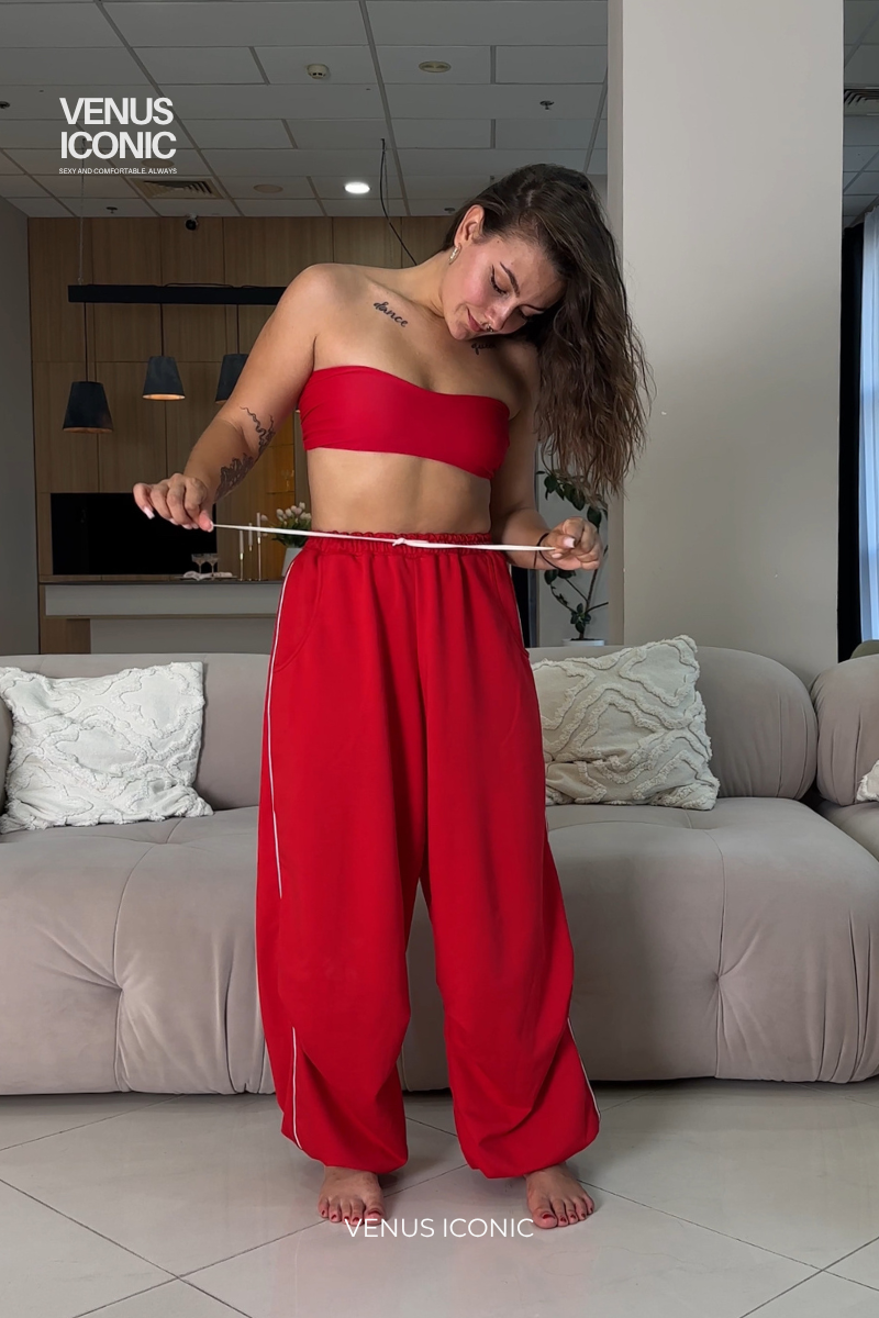 RED CARGO